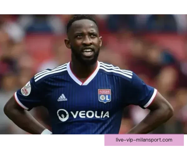 围绕登贝莱周薪展开的转会博弈与豪门薪资策略深度观察前景